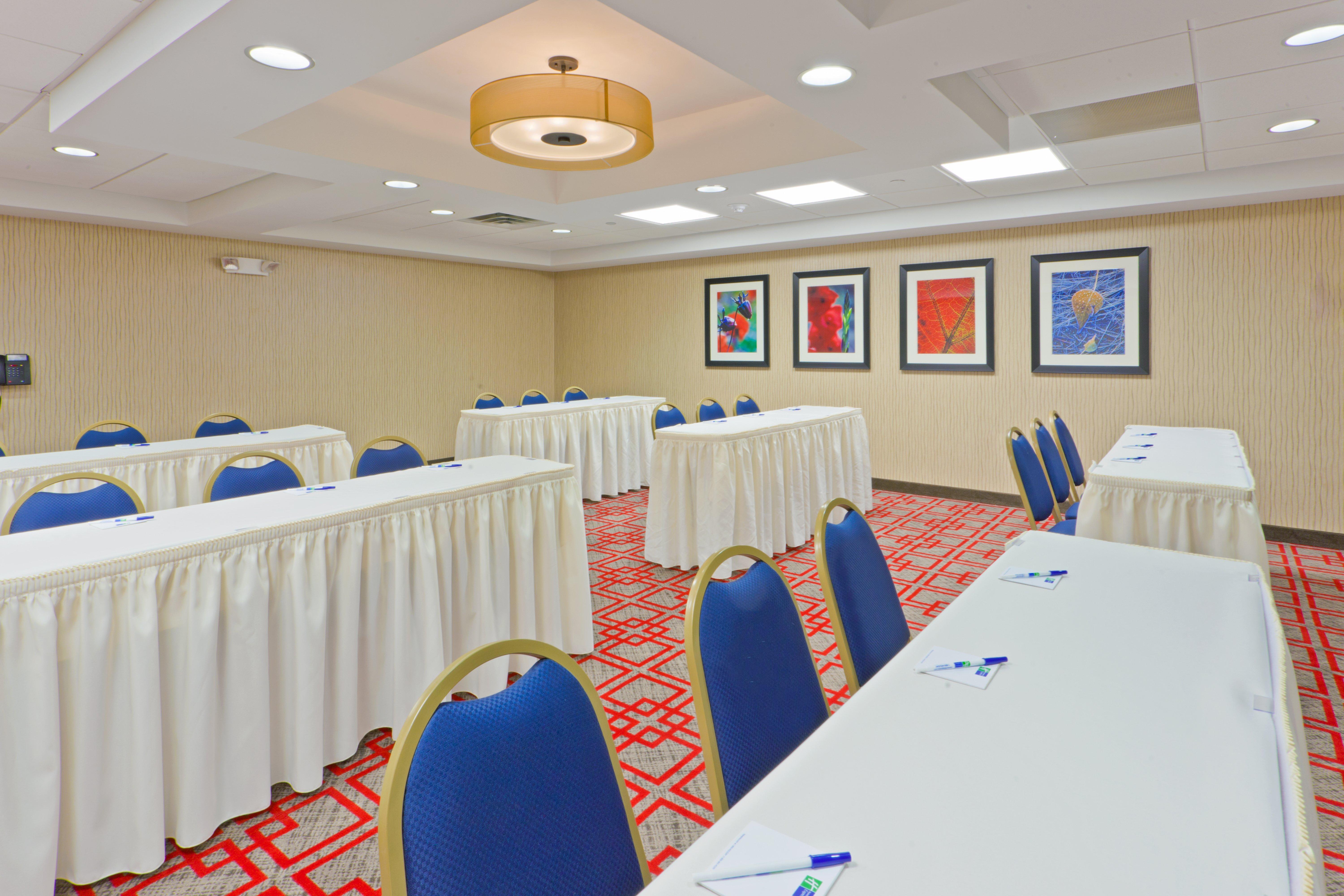 Holiday Inn Express - Neptune By Ihg Exterior foto
