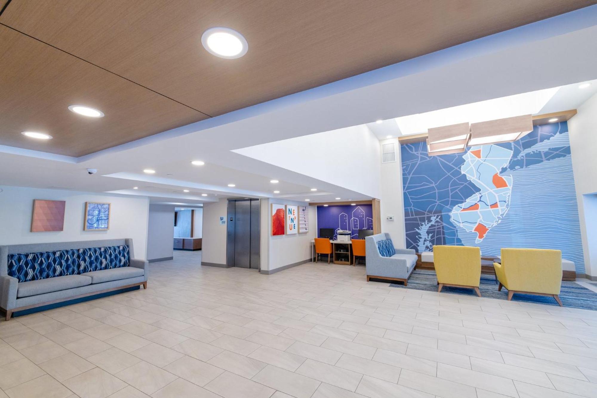 Holiday Inn Express - Neptune By Ihg Exterior foto
